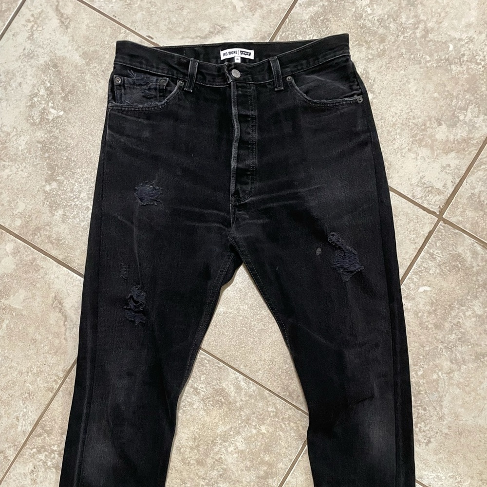 Redone Levi’s high rise ankle crop jeans